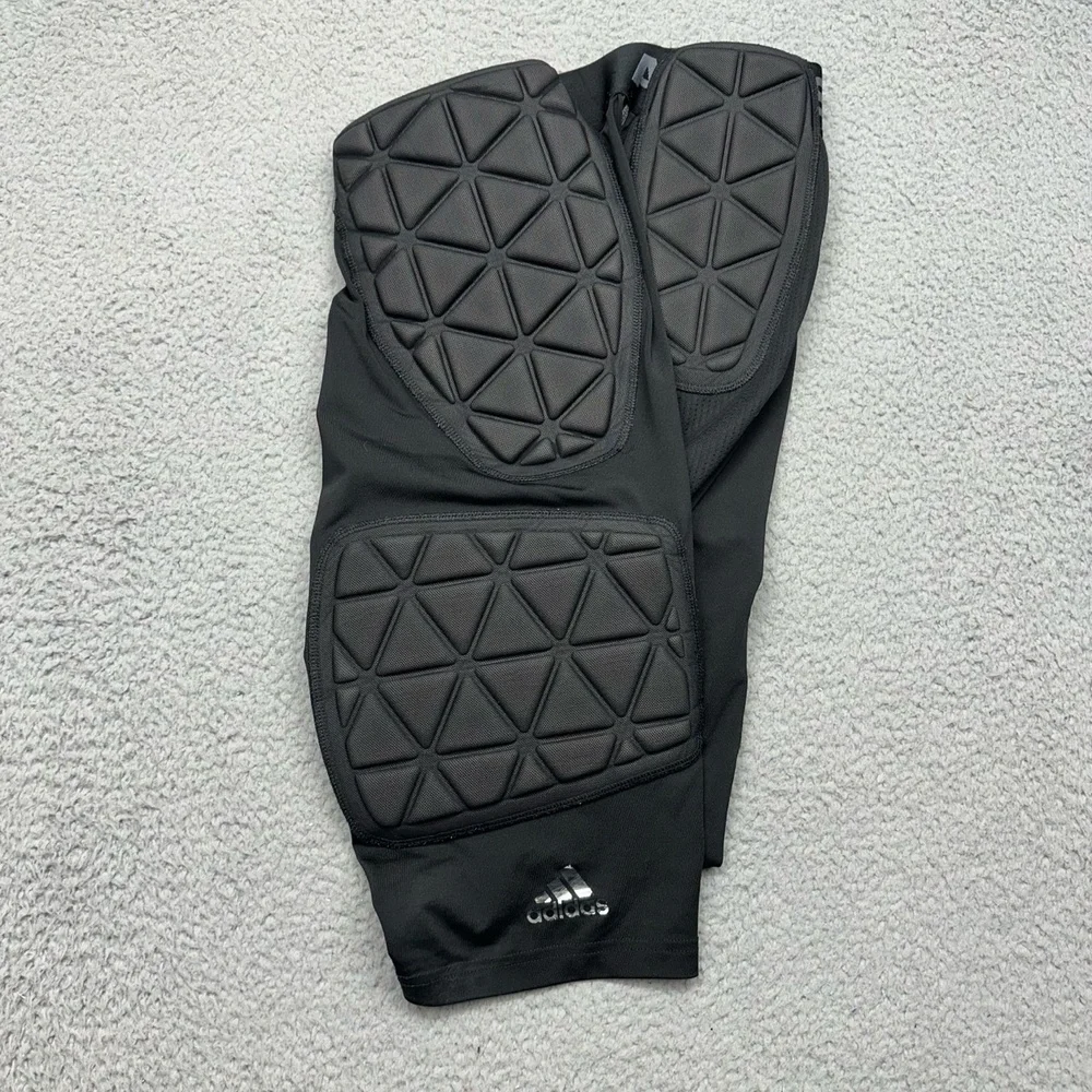 ADIDAS MAF3007‎ Mens Large Black Techfit 5-Pad Integrated Compression Shorts